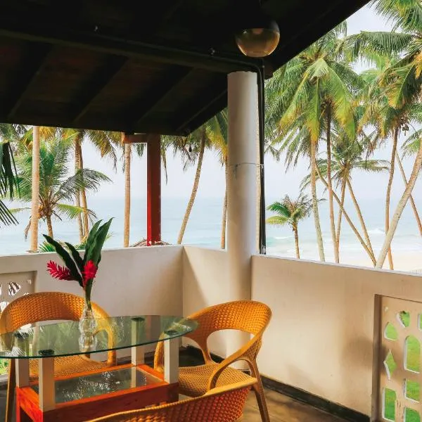 Paradise Beach House - 3 Bedrooms Apartment in Habaraduwa, hotel in Habaraduwa