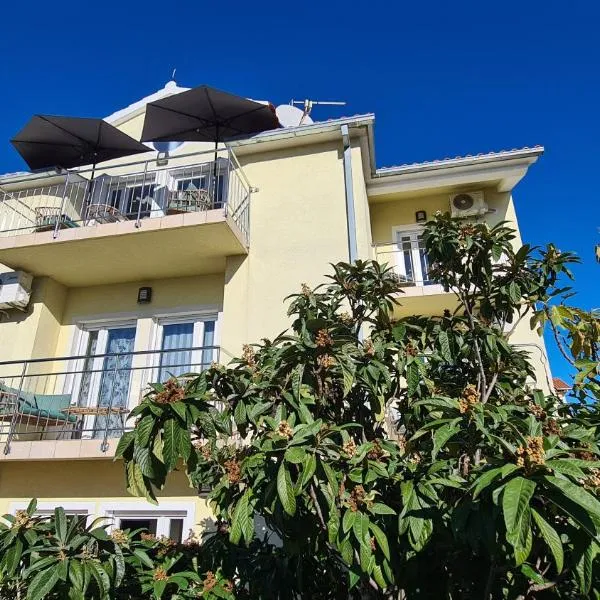Villa Neda, hotel v destinácii Vodice