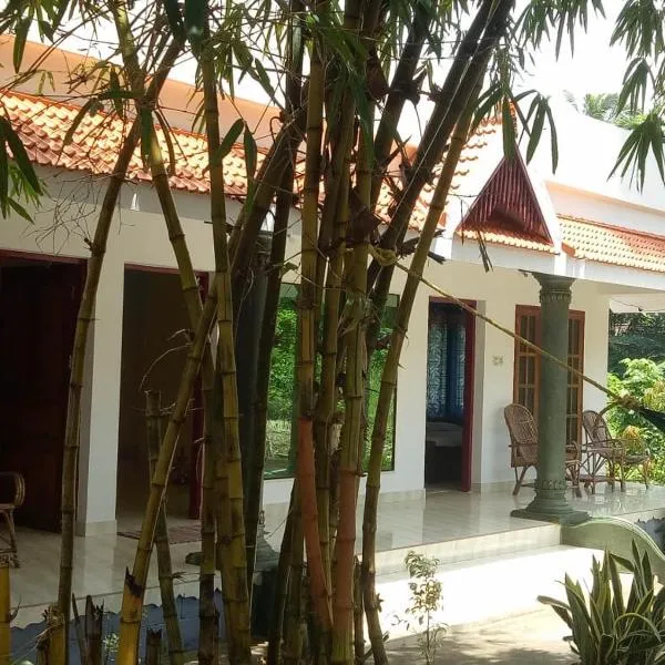 Green Garden Ayurvedic Resort & Green House، فندق في فاركَالا