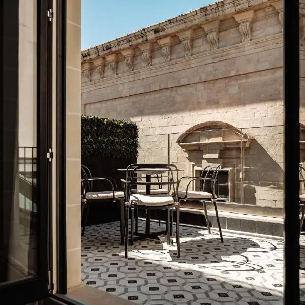 The Cumberland Hotel by NEU Collective: Valletta şehrinde bir otel