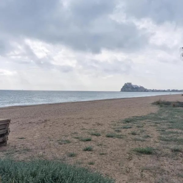 THE BEACH ACROSS THE STREET, khách sạn ở Peñíscola