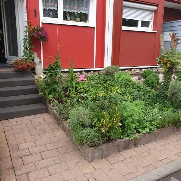 Gemütliches Gästezimmer an der Bergstraße Hessen, hotel v destinácii Alsbach-Hähnlein