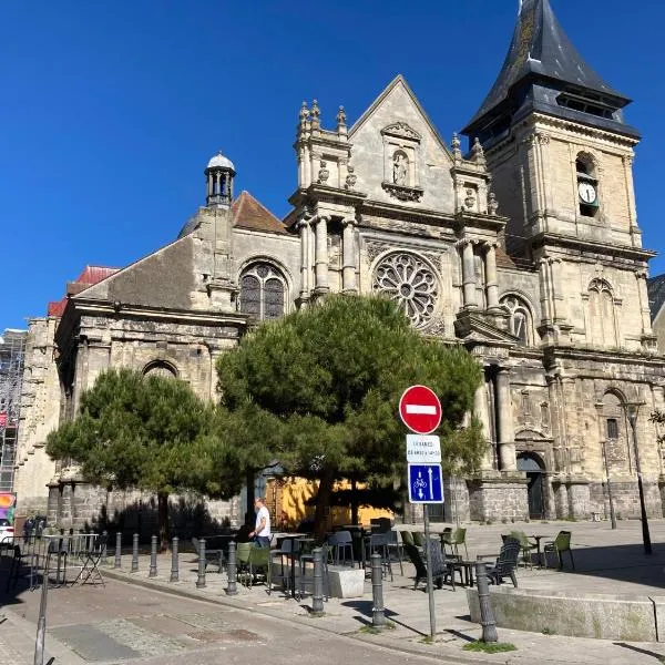 Le Saint-Rémy, hyper centre, calme, hotel v destinaci Dieppe