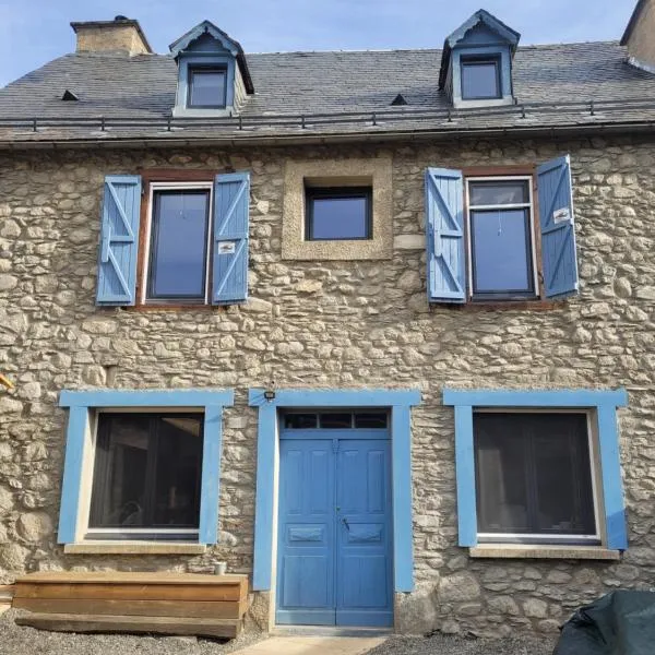 Les 4 étoiles de MAÉÉ, hotel v destinaci Cazeaux-de-Larboust