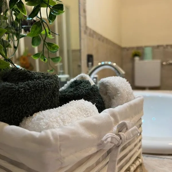 Saint Michel Apartment, hotel v destinácii Dolceacqua