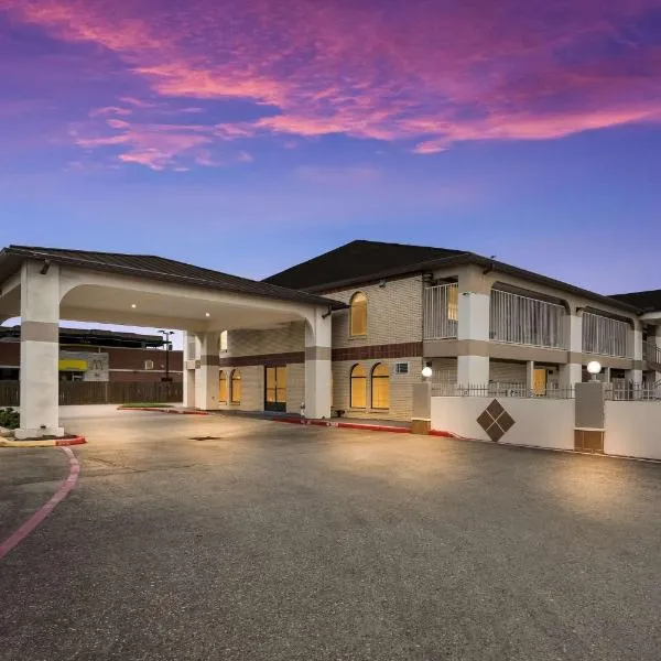 SureStay Hotel by Best Western Deer Park, hotell sihtkohas Deer Park