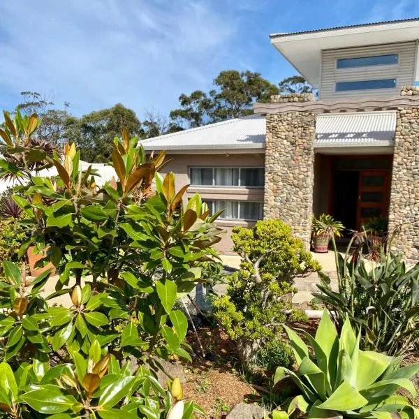 Serenity Lodge for Couples, hotel v destinaci Ulladulla