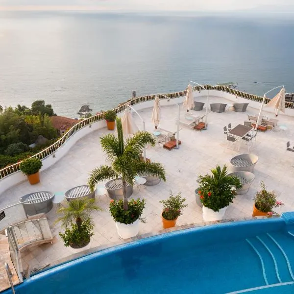 Grand Miramar All Luxury Suites & Residences, hotel in Puerto Vallarta