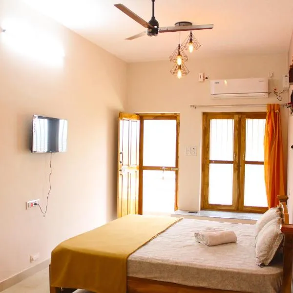 Dwaraka Guest House, готель у місті Тіруваннамалай