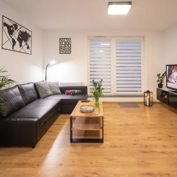 Maya's Flats & Resorts 49 - Spacious 3 Rooms Apartment In Szafarnia Gdansk, hotel v Gdaňsku