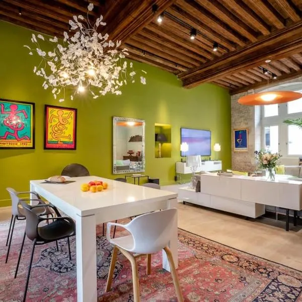 Côté Paradis - Appartements de Charme au centre-ville de Beaune, hotel v destinaci Beaune