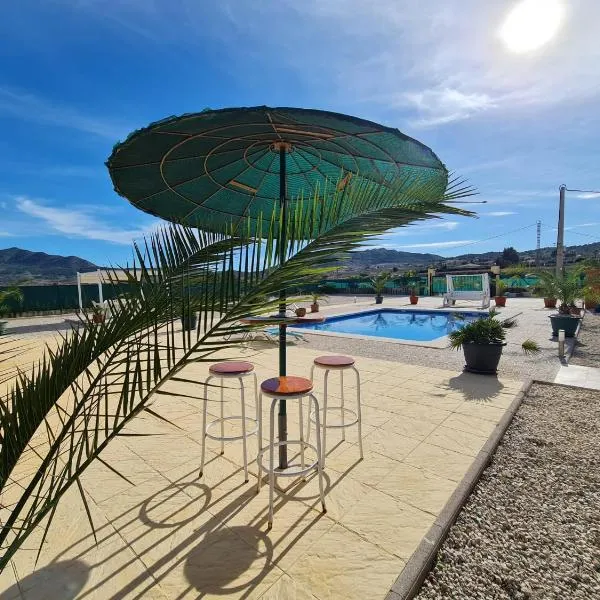 SUN VILLA, hotel en Hondón de las Nieves