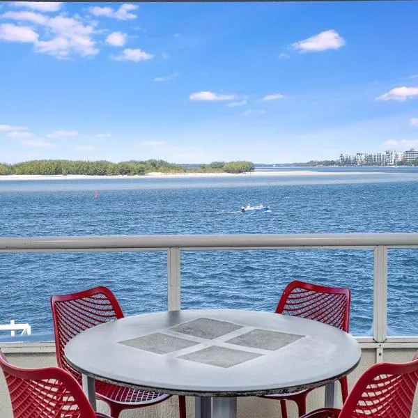 Pumicestone Quays by Luxury Escapes Caloundra、カラウンドラのホテル