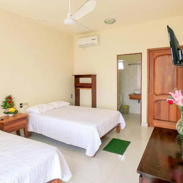 Hotel las flores, ξενοδοχείο σε Santa Cruz Huatulco