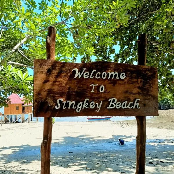 Sing Key Beach, hotel v destinaci Masohi