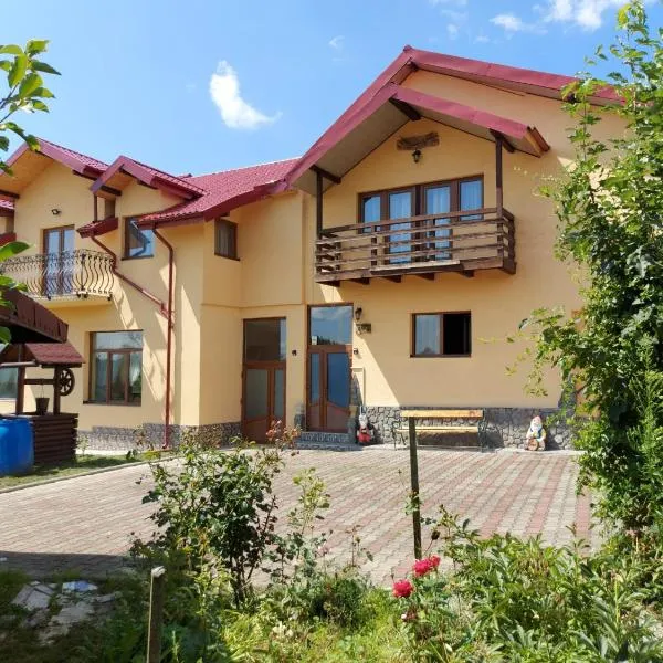 Casa de vacanta La Ticu, hotel in Cîndeşti