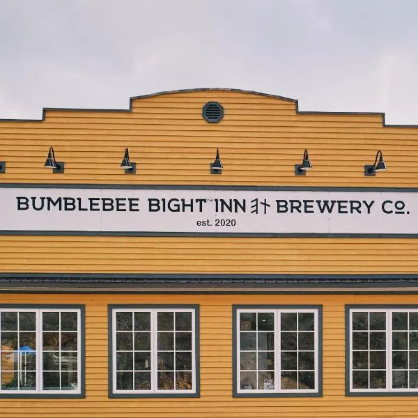 Bumblebee Bight Inn, Hotel in Pilleyʼs Island