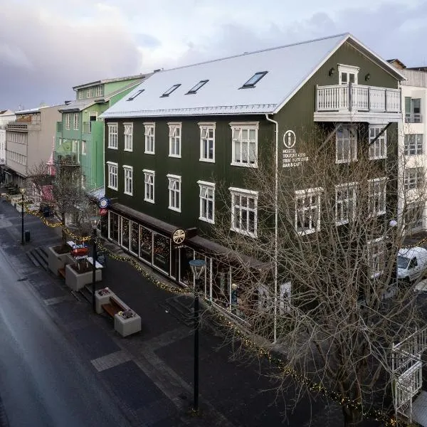 Akureyri Backpackers, hotel di Hróarsstaðir