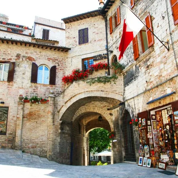 Hotel Trattoria Pallotta, hotel in Pieve san Nicolo