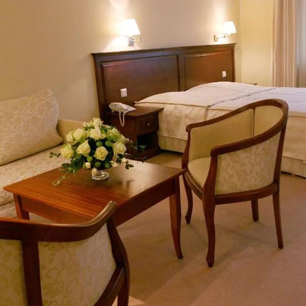 Hotel Prezydencki 3-star, hotel v destinácii Rzeszów