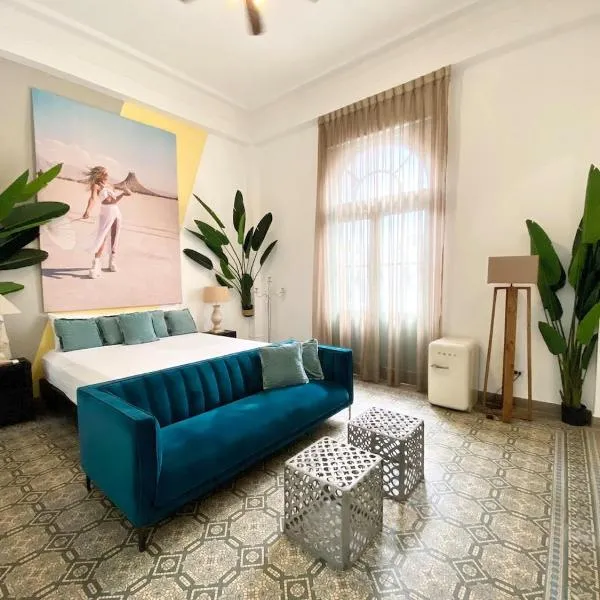 AmazINN Places Casco Viejo Pool and Rooftop VIII, Hotel in Panama-Stadt