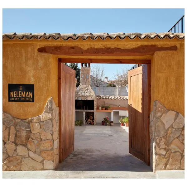 Casa Neleman, hotel in Casas del Rey