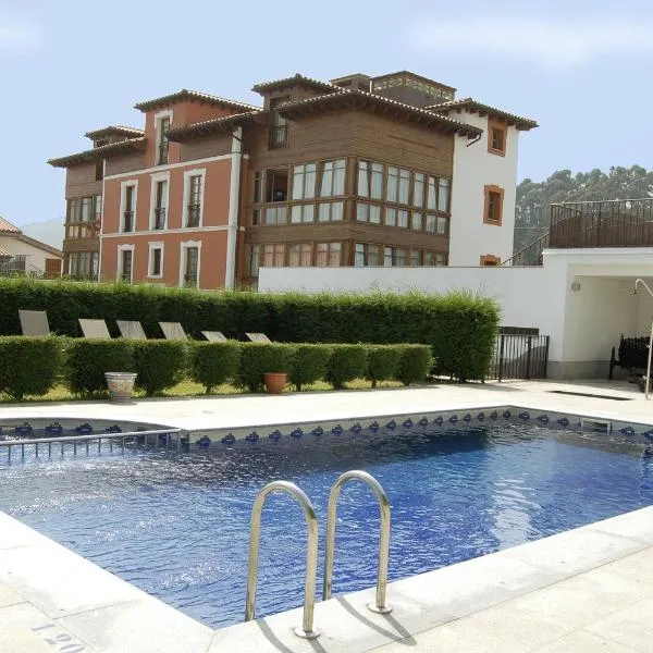 Hotel La Casona de Lupa, hotel v destinaci San Juan de Piñera