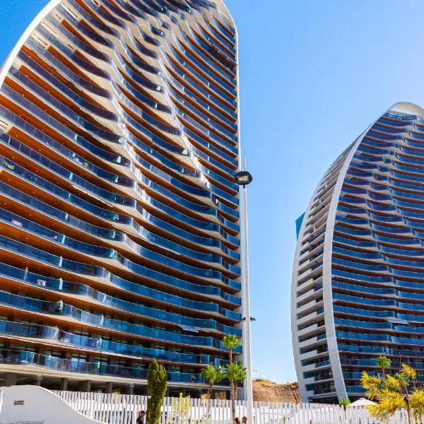 SUNSET WAVES superb apartments, hotel a Benidorm