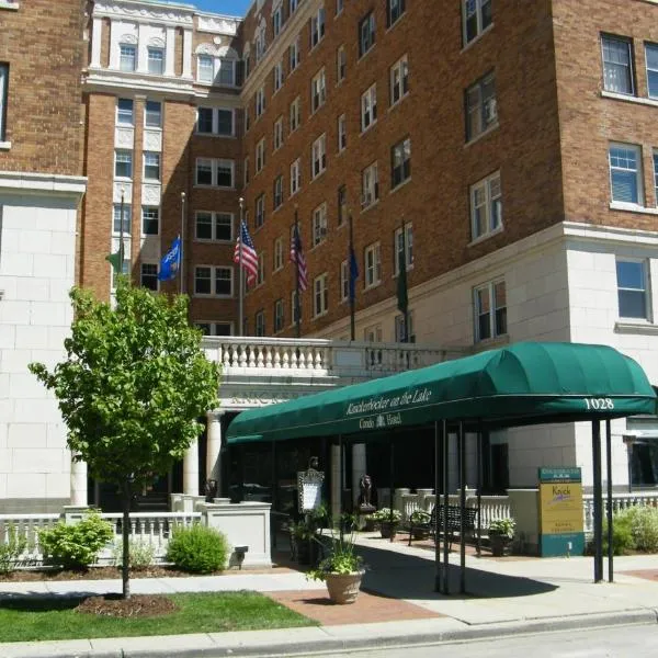 Knickerbocker on the Lake, hotel in Milwaukee