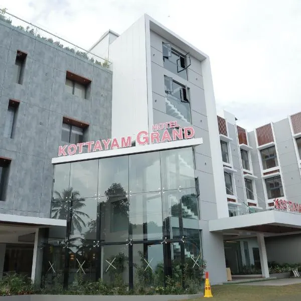 Hotel Kottayam Grand, hotel Kottajamban