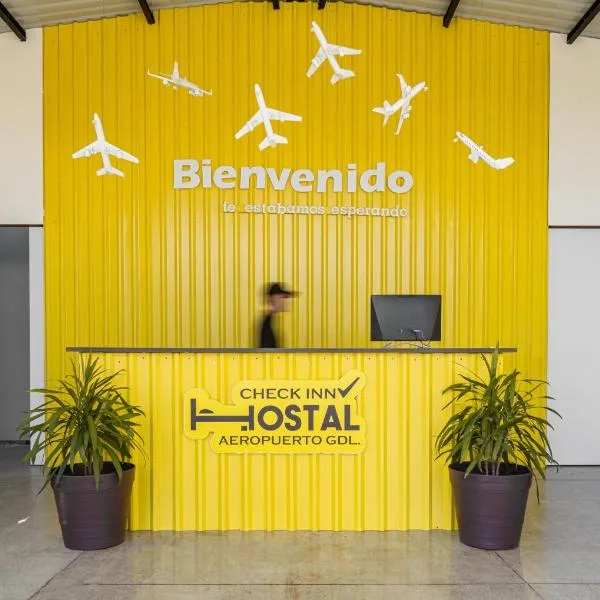 CHECK INN HOSTAL AEROPUERTO GDL, hotel in Guadalajara