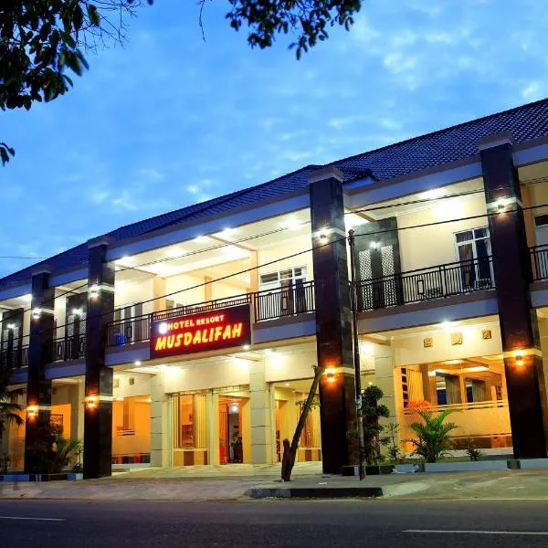 Musdalifah Hotel, מלון בNambakor