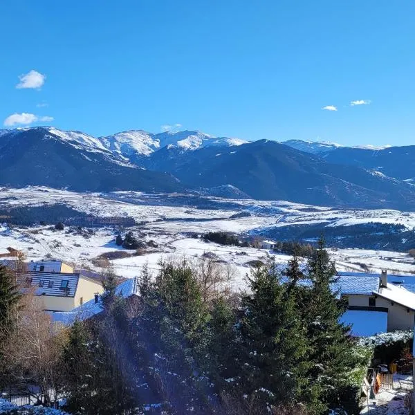 appartement rénové avec une magnifique vue, hotel v destinácii Font Romeu Odeillo Via