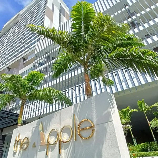 The Apple Residence & Suites Infinity Pool by Nestcove, hotel din Malacca