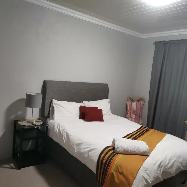 Maseyi On 8 bnb, hotel in Cape Town