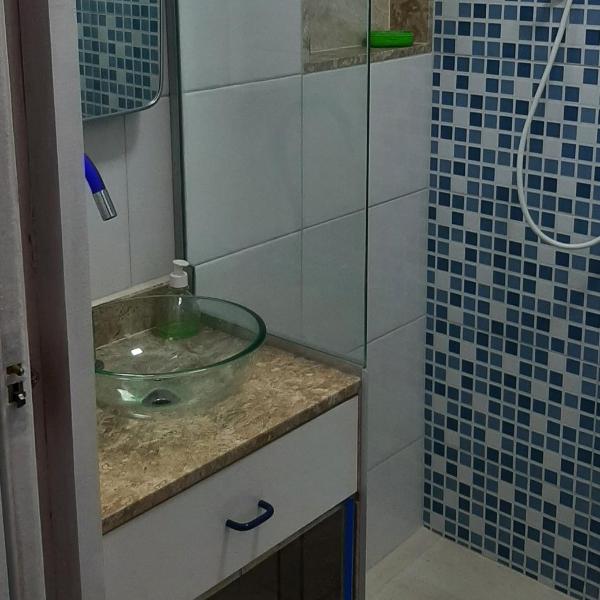 Apartamento encantador com vaga de garagem - Foto 3