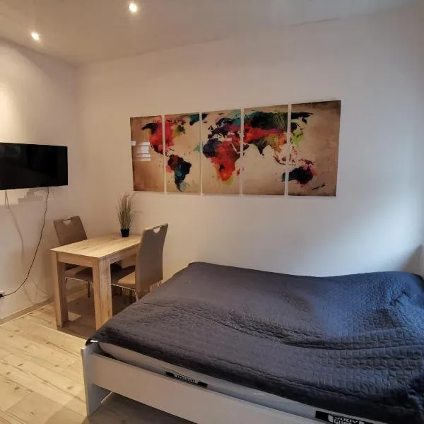 Gemütliches Zimmer mit eigenem Bad und Küche, hotel Swisttalban