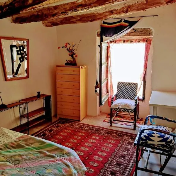 Sidharta Room, hotell i Villalba dels Arcs