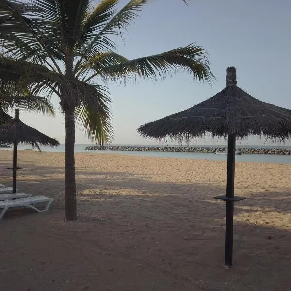 KEUR DIAM - Maison de la Paix, hotel in Saly Portudal
