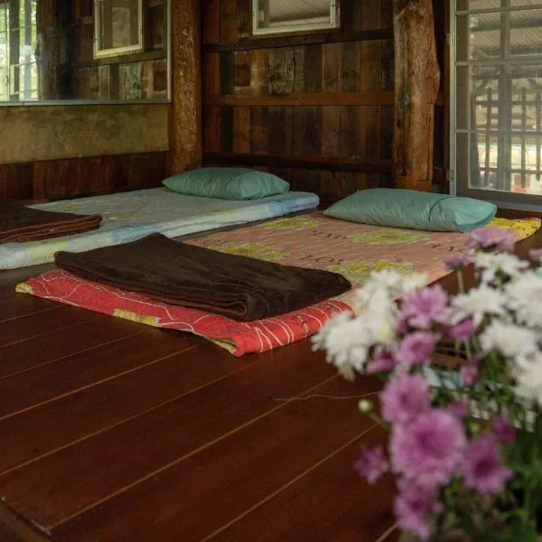 Art House at Chiangdao - Waterlily House, hotel v destinaci Chiang Dao
