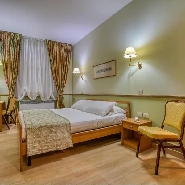 Hotel Des Reves, hotel v destinaci SantʼElia Fiumerapido