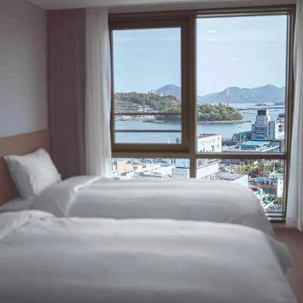 Hotel Kenny Yeosu, hotel en Yeosu