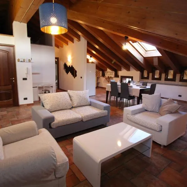 Attico dell'Aquila, hotel in Brusson