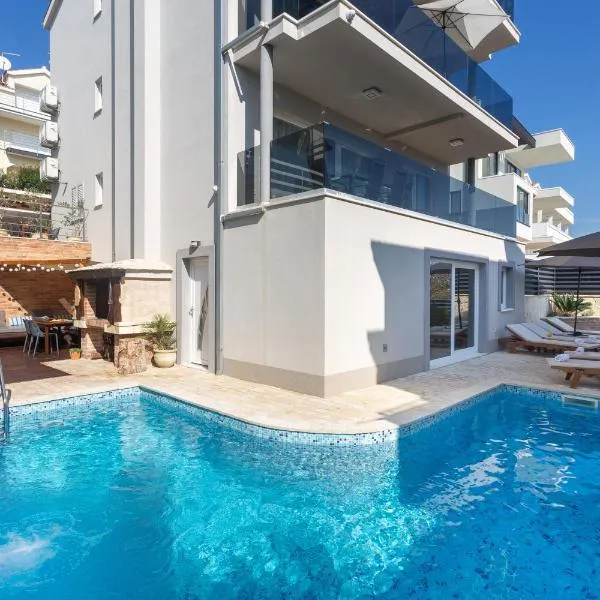 Apartments Aqua, hotel en Trogir