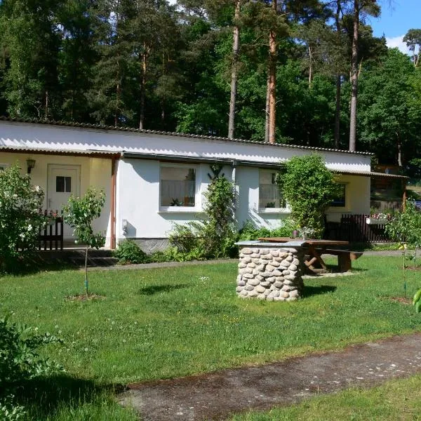 Ferienhäuser Heideröslein, hotel v destinaci Fürstenberg-Havel