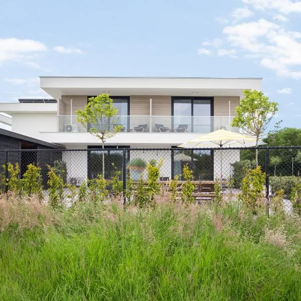 Hello Zeeland - Summum Suites, hotel en Domburg
