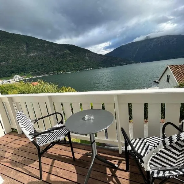 Hofslund Apartments, hotel di Sogndal