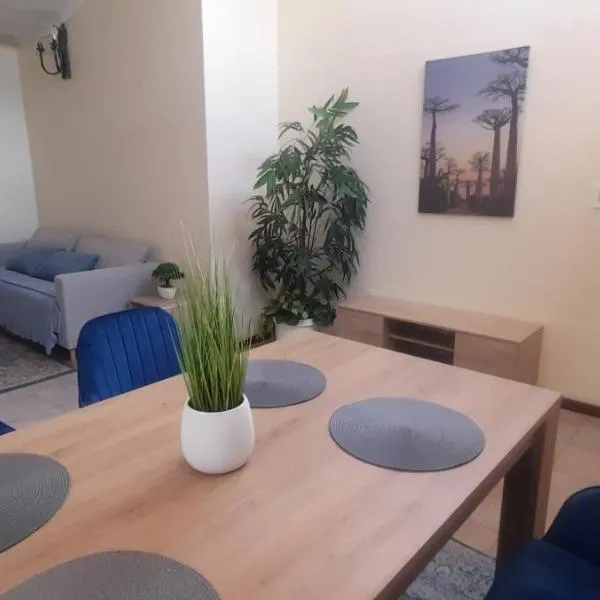 Impala Suite -Entire Unit- 2 bedroom with 1 ensuite bathroom, hotel v destinaci Ladysmith