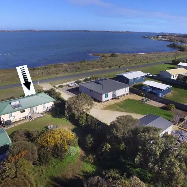 Coorong Lakeside Cottage – hotel w mieście Meningie