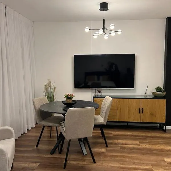 דירת בוטיק Dnine7, hotel v destinaci Haifa